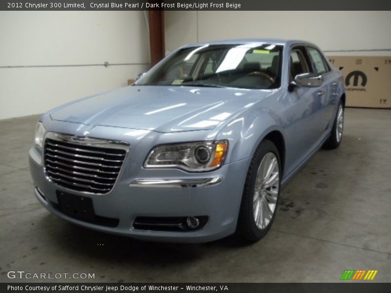 Front 3/4 View of 2012 300 Limited