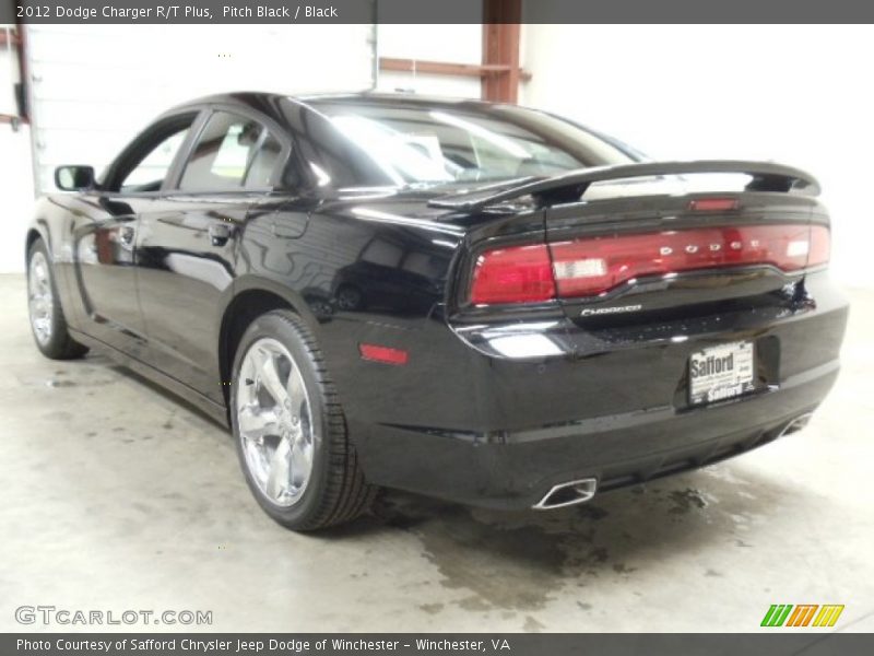 Pitch Black / Black 2012 Dodge Charger R/T Plus