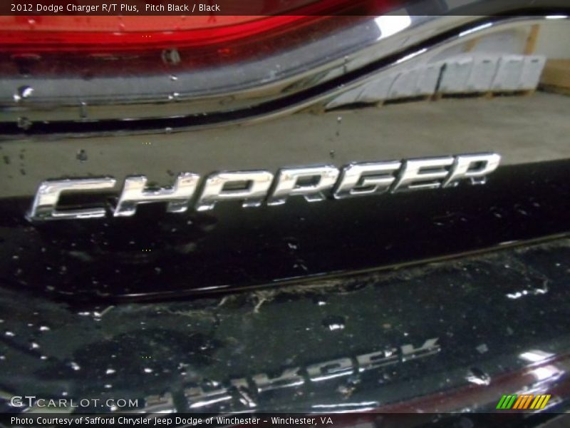 Pitch Black / Black 2012 Dodge Charger R/T Plus