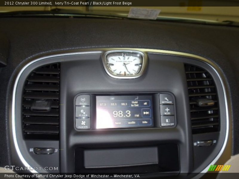 Ivory Tri-Coat Pearl / Black/Light Frost Beige 2012 Chrysler 300 Limited