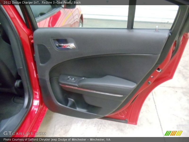 Redline 3-Coat Pearl / Black 2012 Dodge Charger SXT