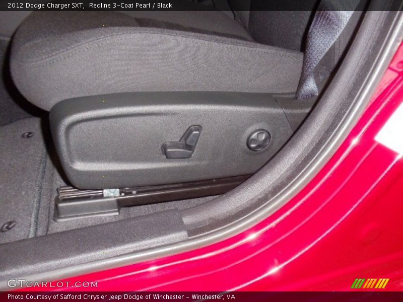 Redline 3-Coat Pearl / Black 2012 Dodge Charger SXT