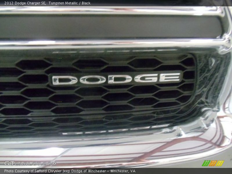 Tungsten Metallic / Black 2012 Dodge Charger SE