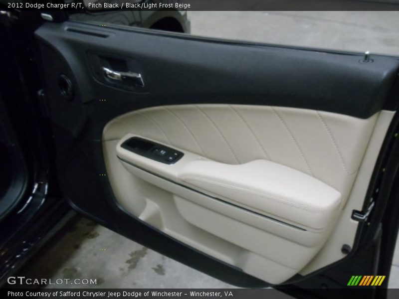 Pitch Black / Black/Light Frost Beige 2012 Dodge Charger R/T