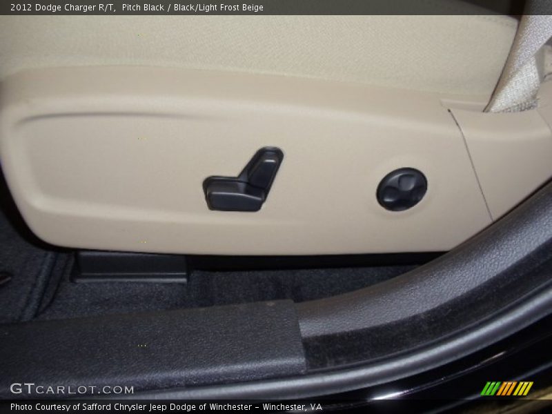 Pitch Black / Black/Light Frost Beige 2012 Dodge Charger R/T
