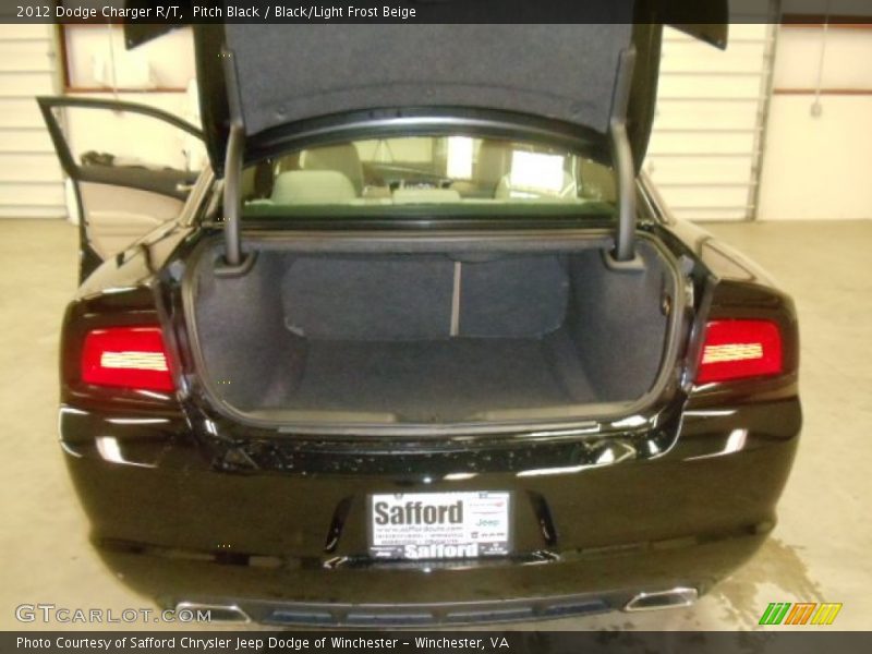 Pitch Black / Black/Light Frost Beige 2012 Dodge Charger R/T