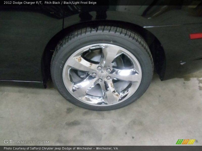 Pitch Black / Black/Light Frost Beige 2012 Dodge Charger R/T