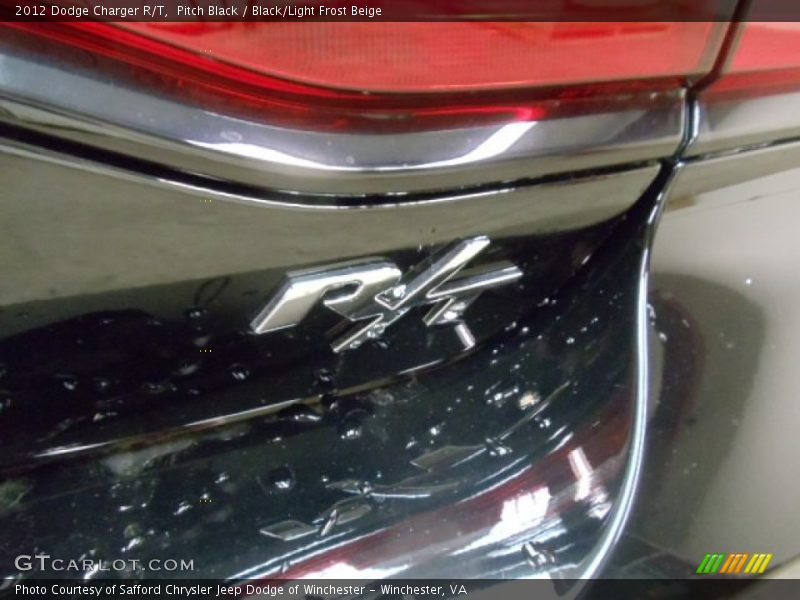Pitch Black / Black/Light Frost Beige 2012 Dodge Charger R/T