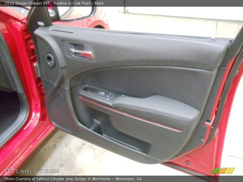 Redline 3-Coat Pearl / Black 2012 Dodge Charger SXT