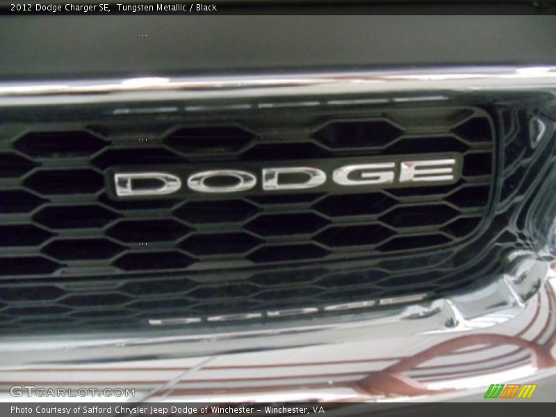 Tungsten Metallic / Black 2012 Dodge Charger SE