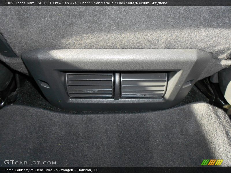 Bright Silver Metallic / Dark Slate/Medium Graystone 2009 Dodge Ram 1500 SLT Crew Cab 4x4