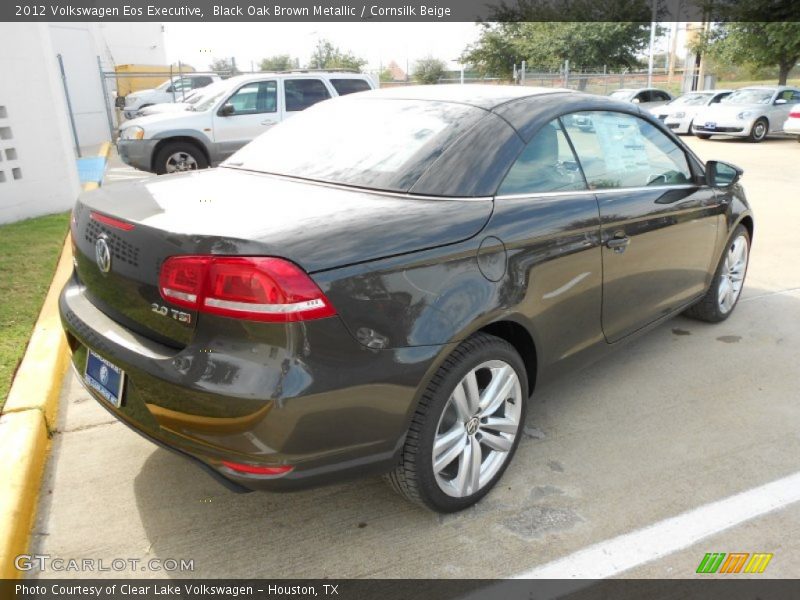 Black Oak Brown Metallic / Cornsilk Beige 2012 Volkswagen Eos Executive