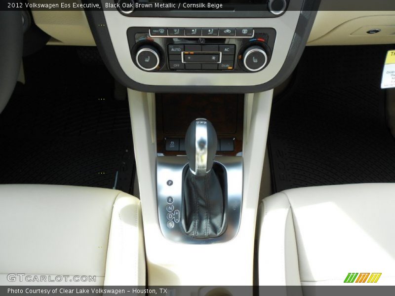 Black Oak Brown Metallic / Cornsilk Beige 2012 Volkswagen Eos Executive