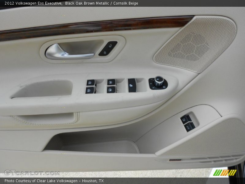 Black Oak Brown Metallic / Cornsilk Beige 2012 Volkswagen Eos Executive