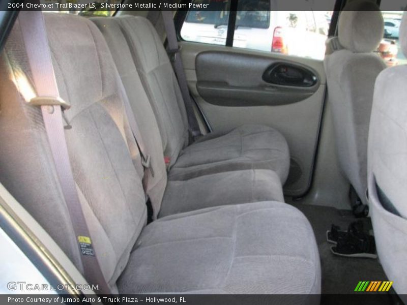 Silverstone Metallic / Medium Pewter 2004 Chevrolet TrailBlazer LS