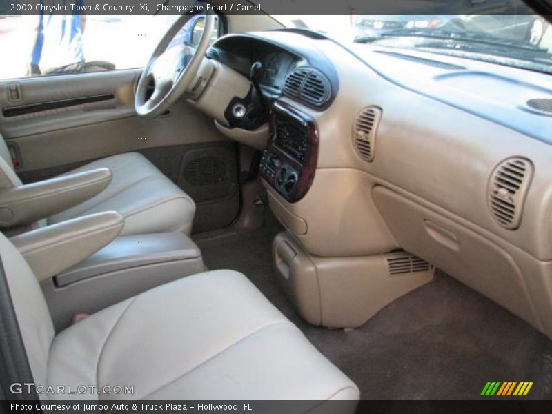  2000 Town & Country LXi Camel Interior