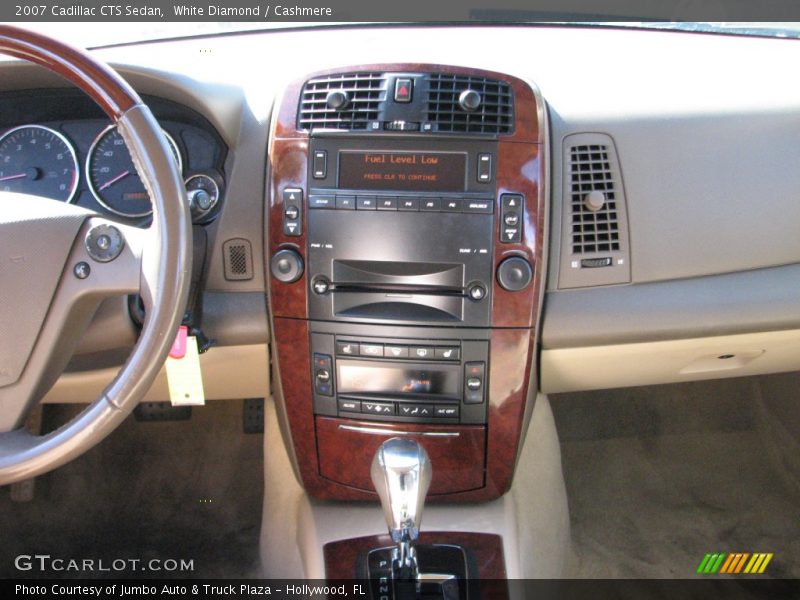 White Diamond / Cashmere 2007 Cadillac CTS Sedan