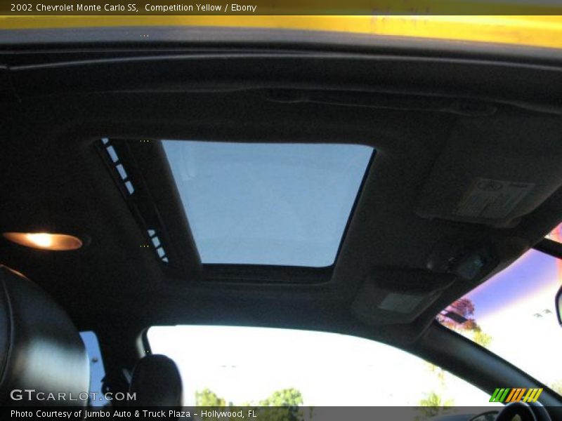 Sunroof of 2002 Monte Carlo SS