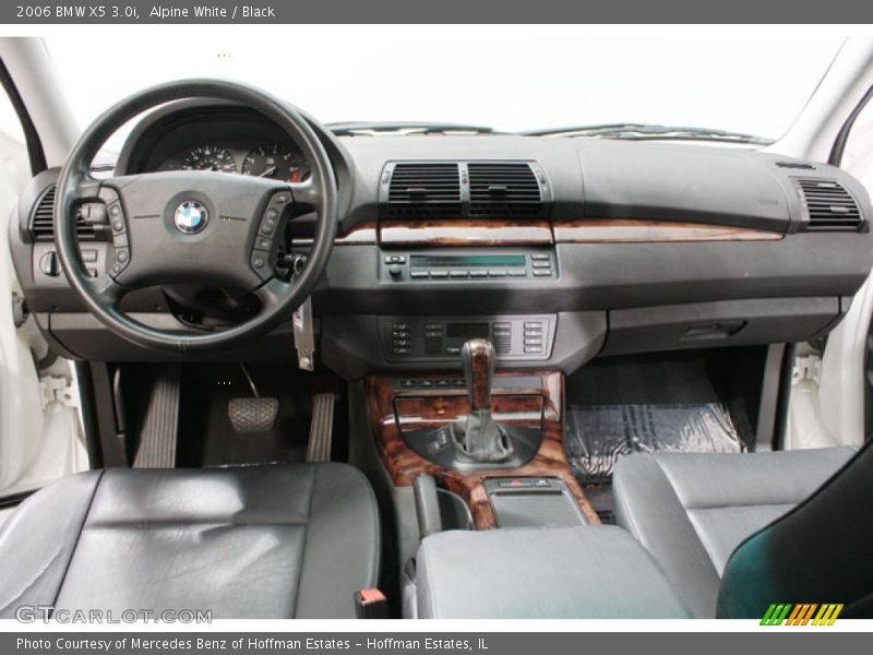Alpine White / Black 2006 BMW X5 3.0i