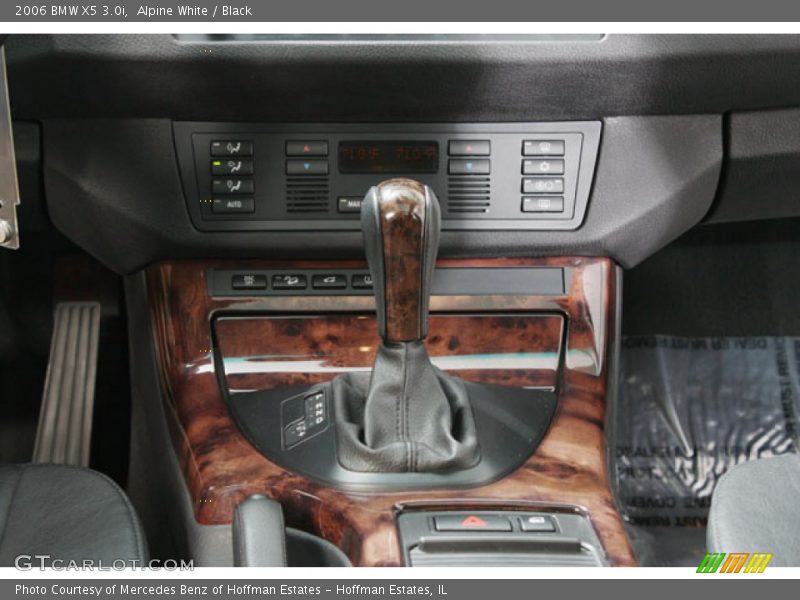 Alpine White / Black 2006 BMW X5 3.0i