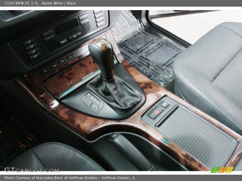 Alpine White / Black 2006 BMW X5 3.0i