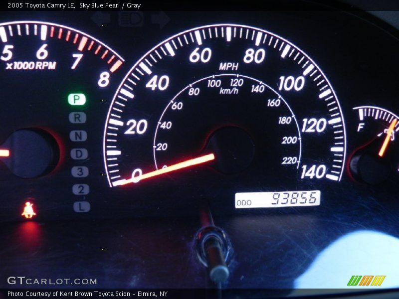 Sky Blue Pearl / Gray 2005 Toyota Camry LE