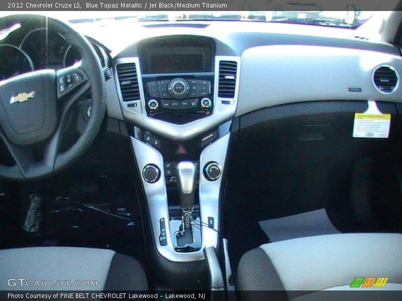 Blue Topaz Metallic / Jet Black/Medium Titanium 2012 Chevrolet Cruze LS