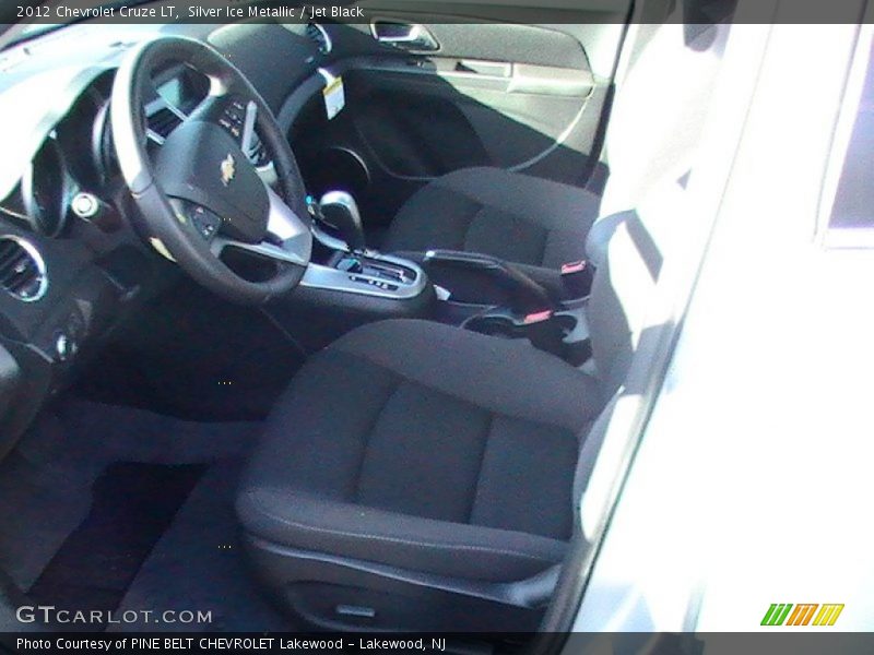 Silver Ice Metallic / Jet Black 2012 Chevrolet Cruze LT