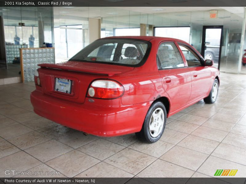 Classic Red / Beige 2001 Kia Sephia