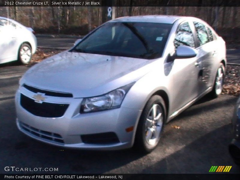 Silver Ice Metallic / Jet Black 2012 Chevrolet Cruze LT