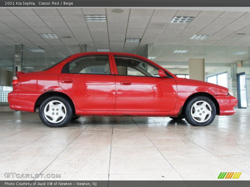 Classic Red / Beige 2001 Kia Sephia