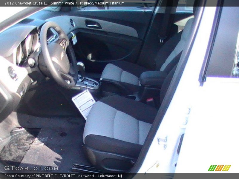 Summit White / Jet Black/Medium Titanium 2012 Chevrolet Cruze LS