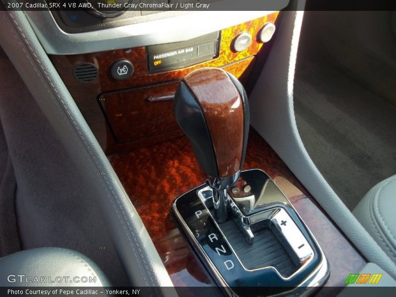  2007 SRX 4 V8 AWD 6 Speed Automatic Shifter