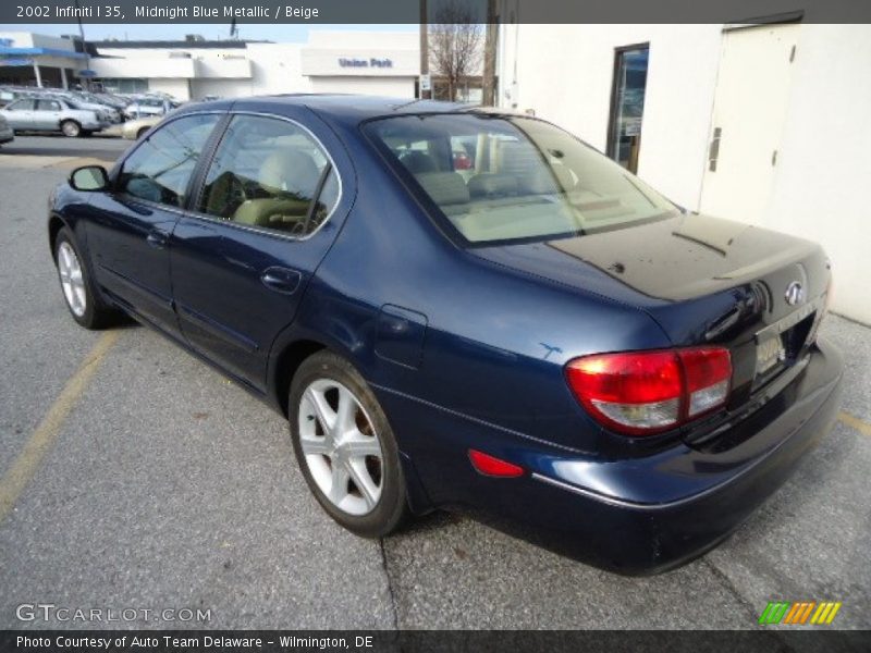 Midnight Blue Metallic / Beige 2002 Infiniti I 35