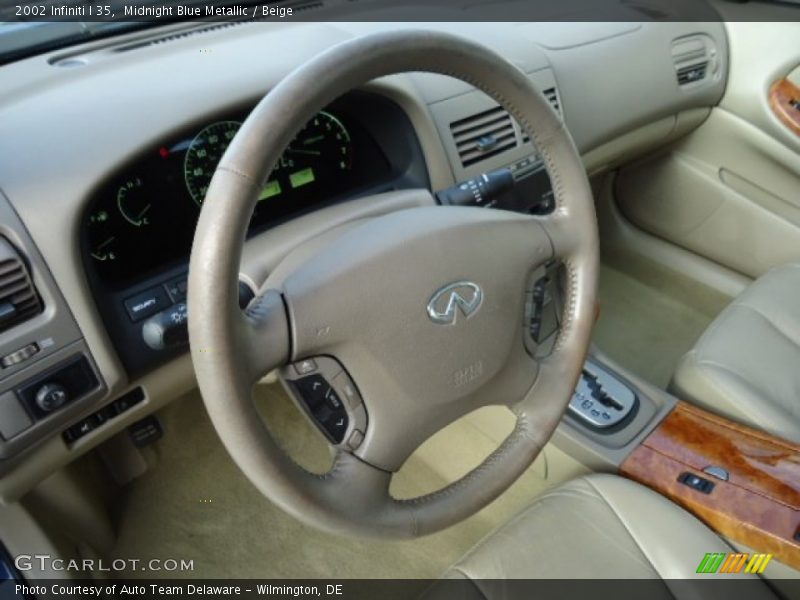 Midnight Blue Metallic / Beige 2002 Infiniti I 35