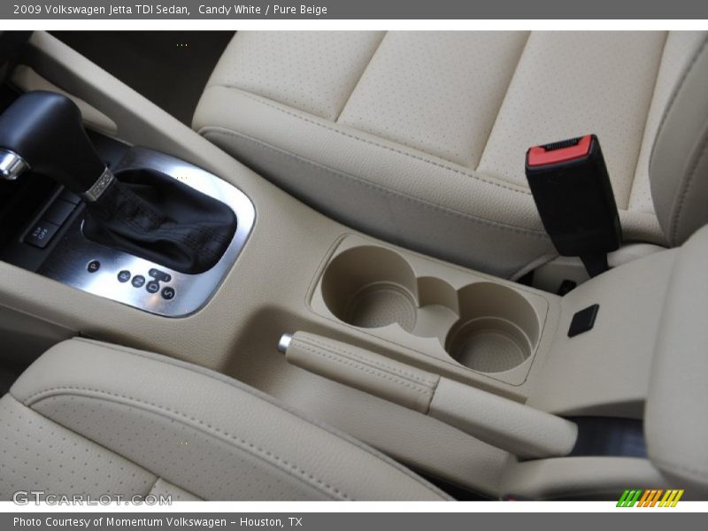 Candy White / Pure Beige 2009 Volkswagen Jetta TDI Sedan