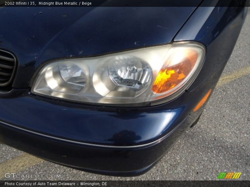 Midnight Blue Metallic / Beige 2002 Infiniti I 35
