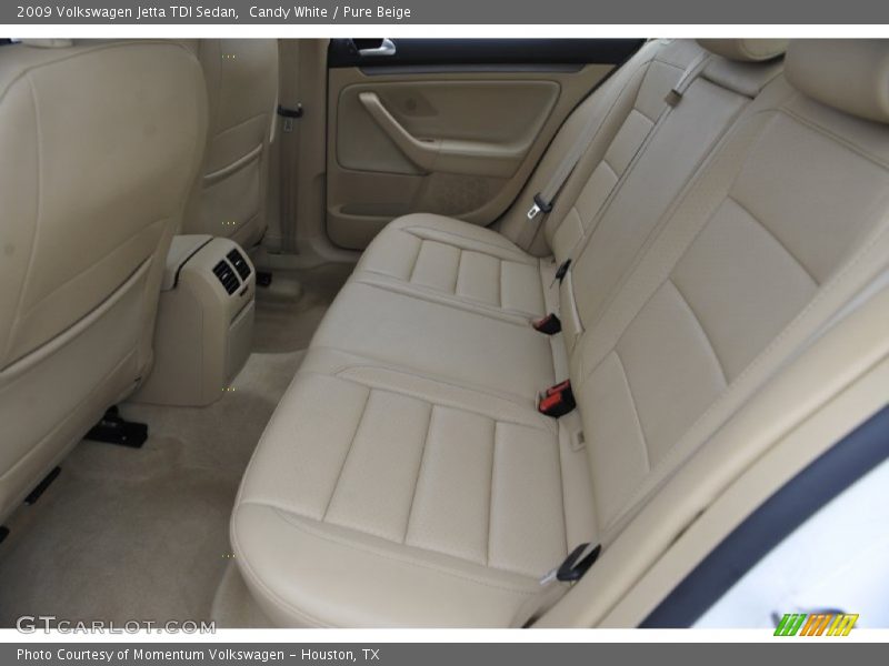 Candy White / Pure Beige 2009 Volkswagen Jetta TDI Sedan