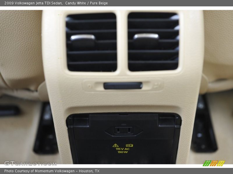 Candy White / Pure Beige 2009 Volkswagen Jetta TDI Sedan