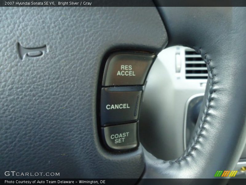 Bright Silver / Gray 2007 Hyundai Sonata SE V6