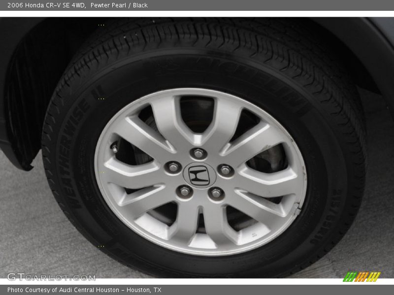 Pewter Pearl / Black 2006 Honda CR-V SE 4WD