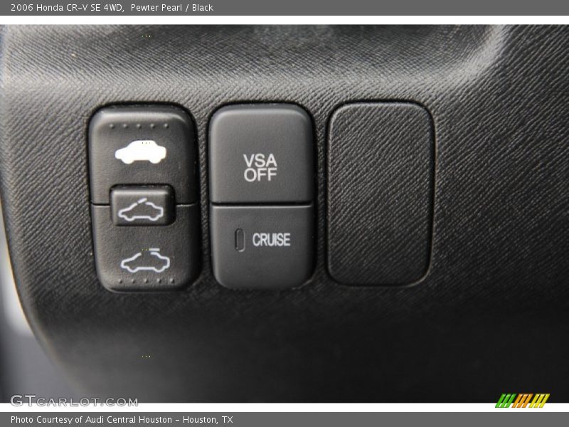 Pewter Pearl / Black 2006 Honda CR-V SE 4WD