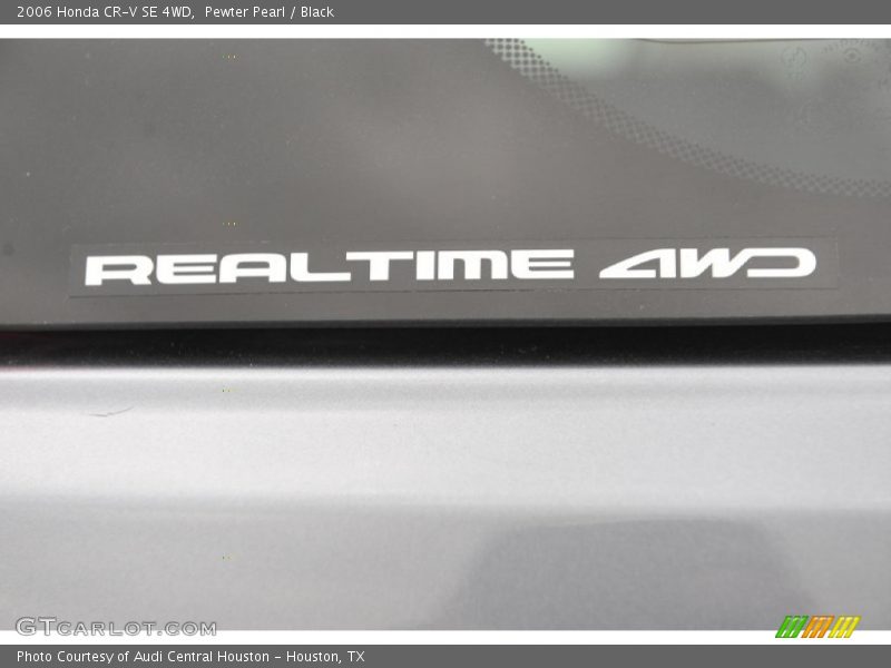 Pewter Pearl / Black 2006 Honda CR-V SE 4WD