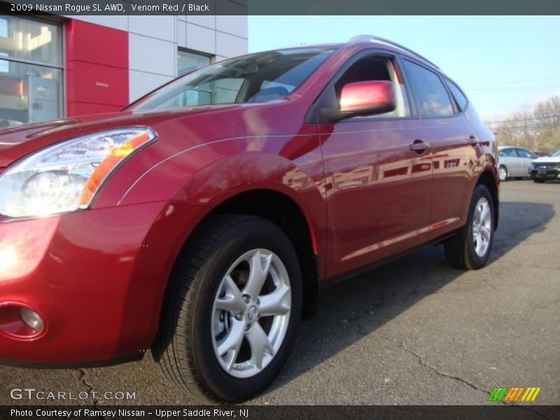 Venom Red / Black 2009 Nissan Rogue SL AWD