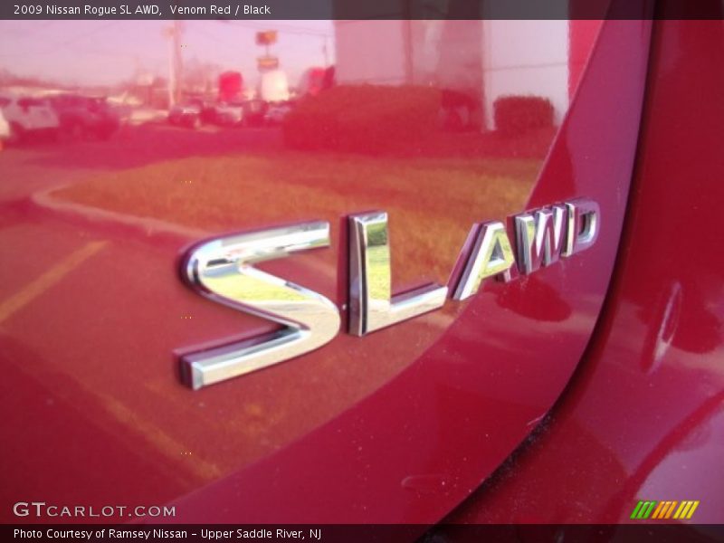Venom Red / Black 2009 Nissan Rogue SL AWD