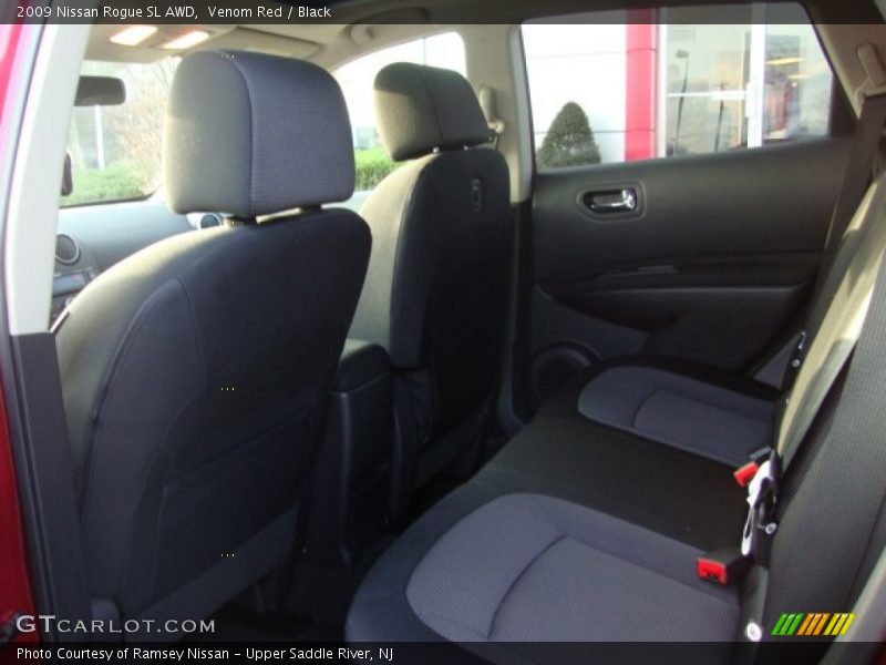 Venom Red / Black 2009 Nissan Rogue SL AWD