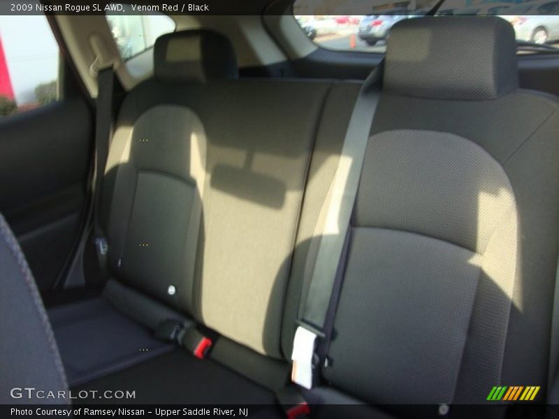 Venom Red / Black 2009 Nissan Rogue SL AWD