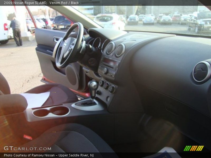 Venom Red / Black 2009 Nissan Rogue SL AWD