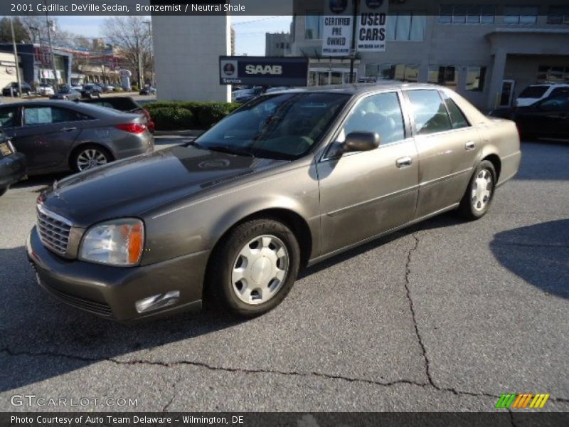 Bronzemist / Neutral Shale 2001 Cadillac DeVille Sedan