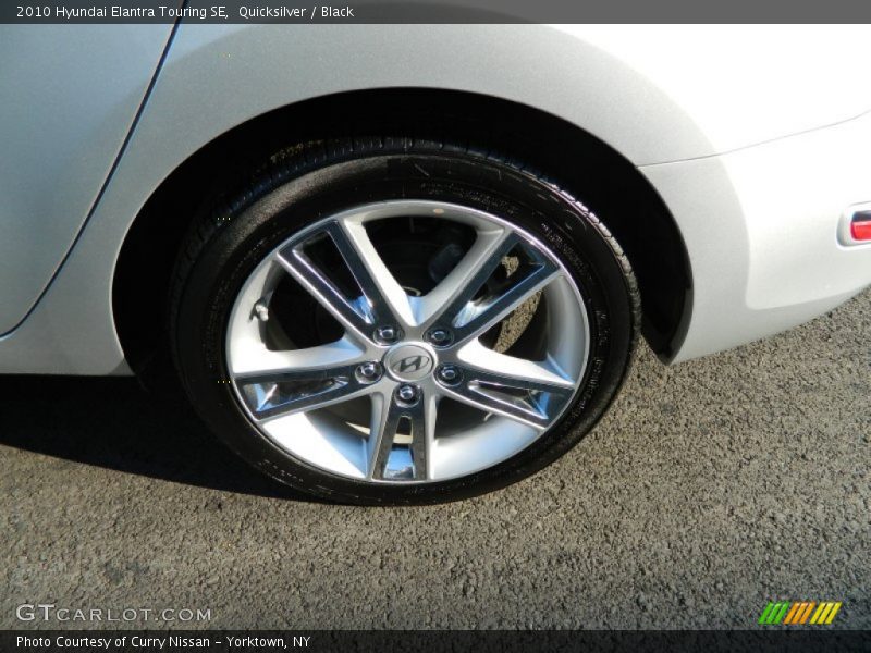 Quicksilver / Black 2010 Hyundai Elantra Touring SE